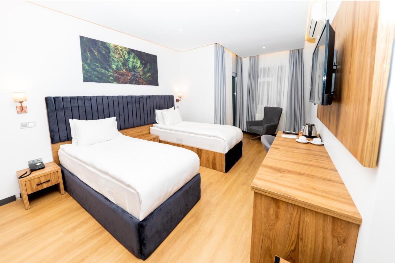 Business Life Hotel Bakirkoey Istanbul Exterior photo
